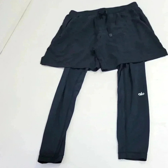 Alo YogaStability 2-in-1 Layered Pant - Picture 3 of 11